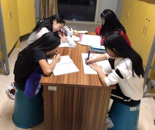 CBA夏联_BJL平台集团(图1) BJL平台