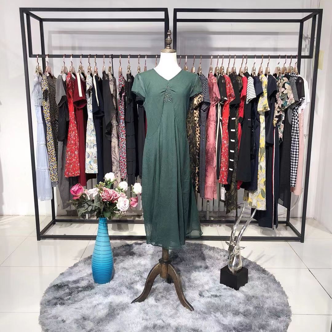 BJL平台集团_现煮抄手、便当超市与餐饮融合趋势越发明显(图1) BJL平台集团