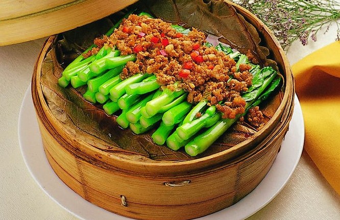 BJL平台集团:CBA状元郎陈盈骏3战48分 广州男篮选秀淘到宝(图1) BJL平台